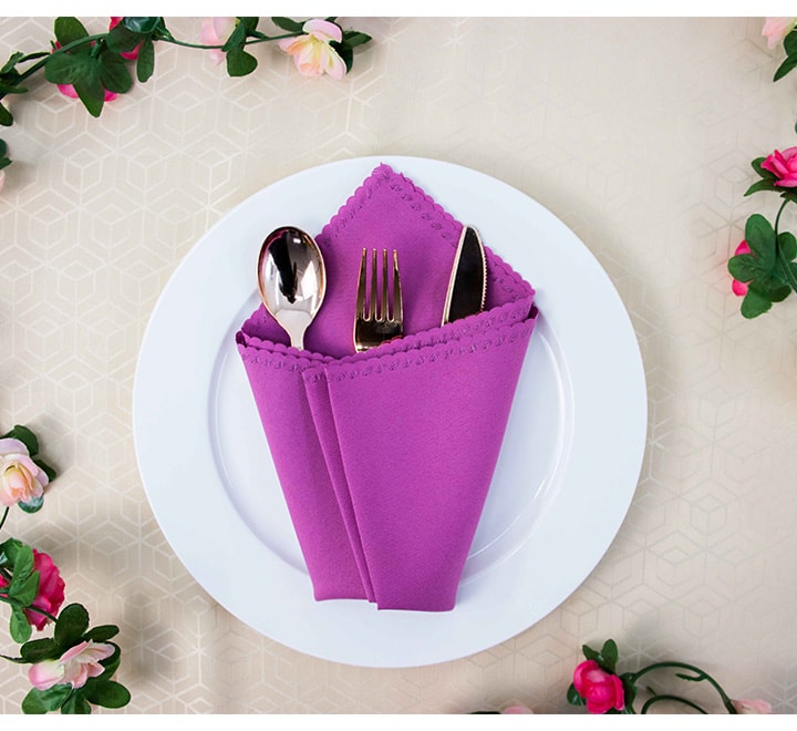 Catering Napkin Scalloped Edges