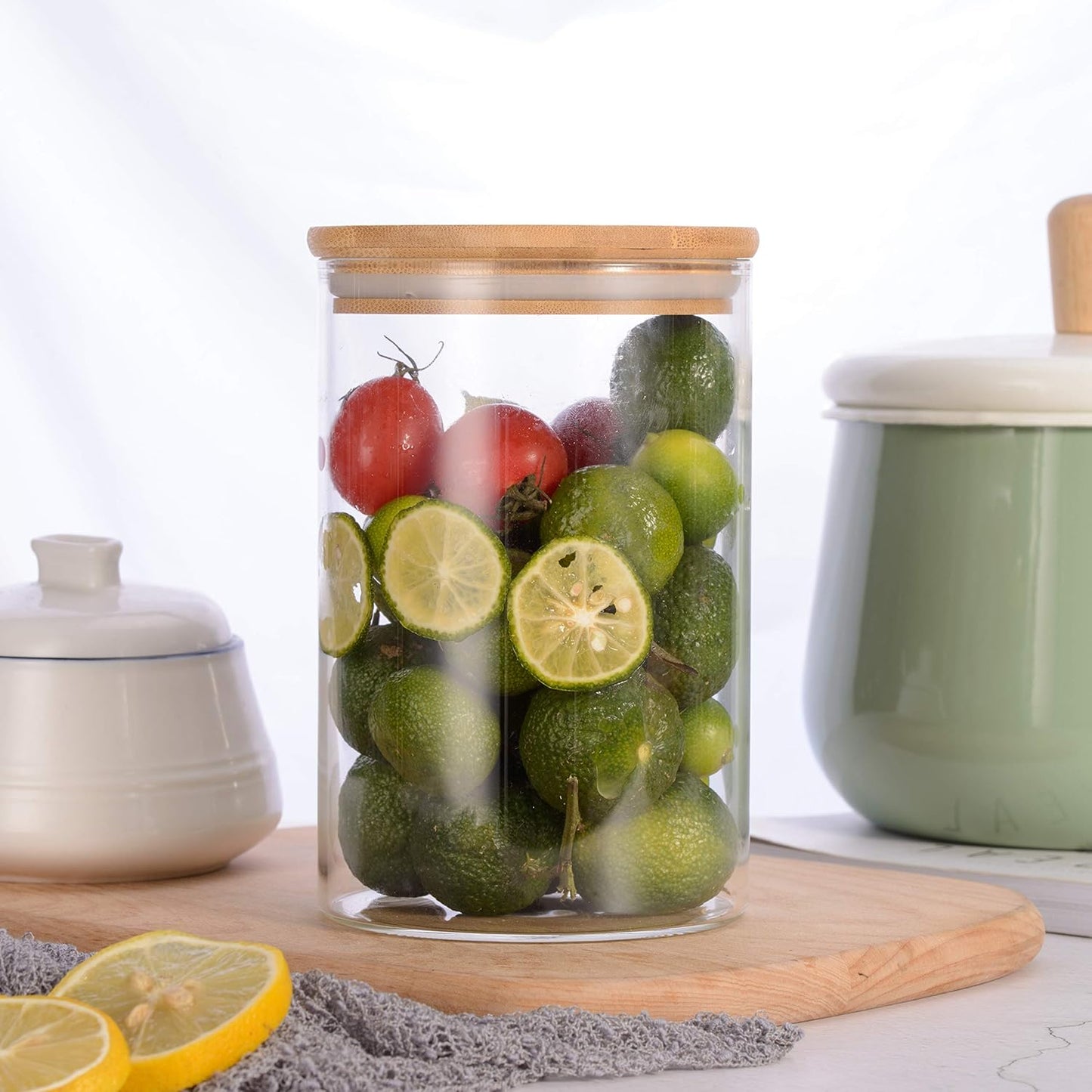 Round Glass Jar with Bamboo Lid - 10x15cm