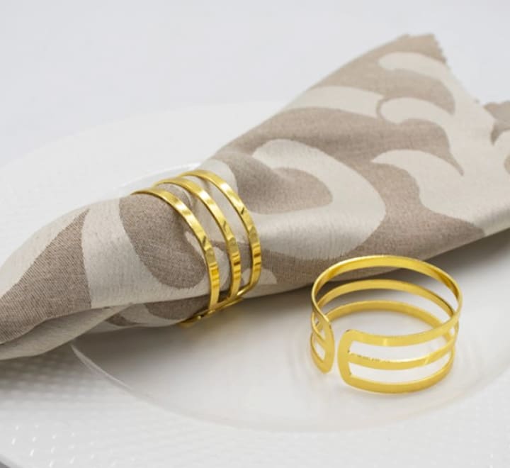 Round Napkin Ring Gold