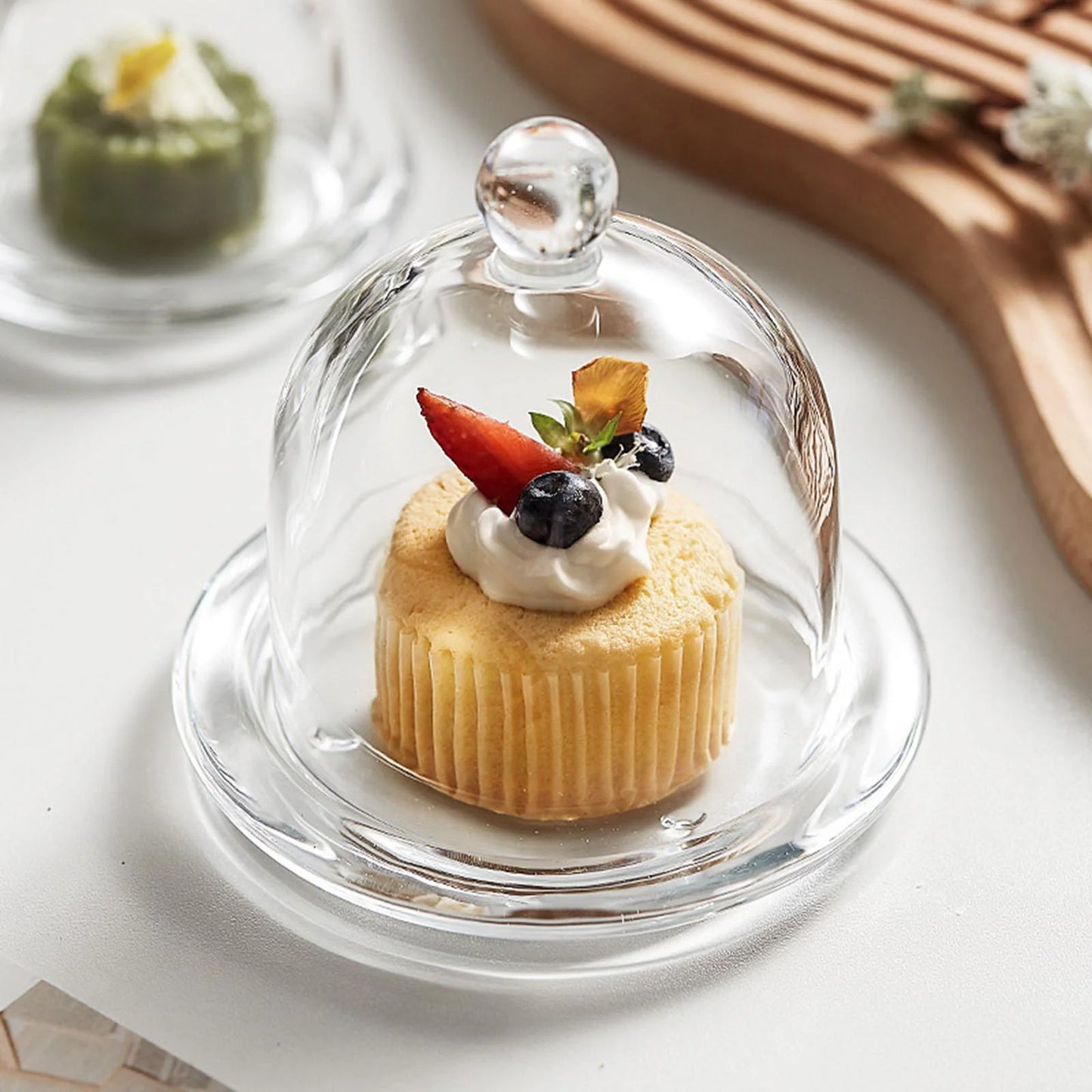 Glass Cupcake Dome