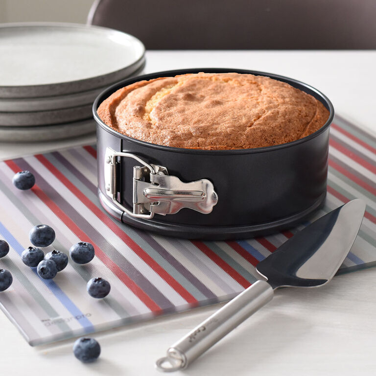 Nonstick Springform Pan (26cm)