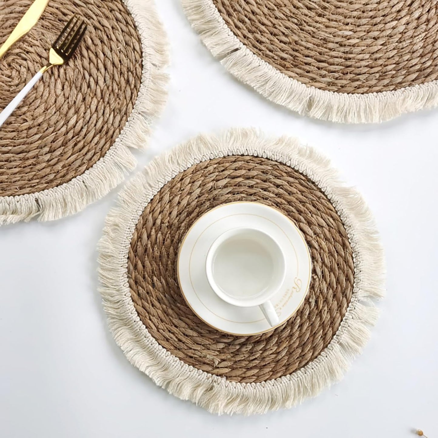 Woven Placemat with Fringe Trim 33cm
